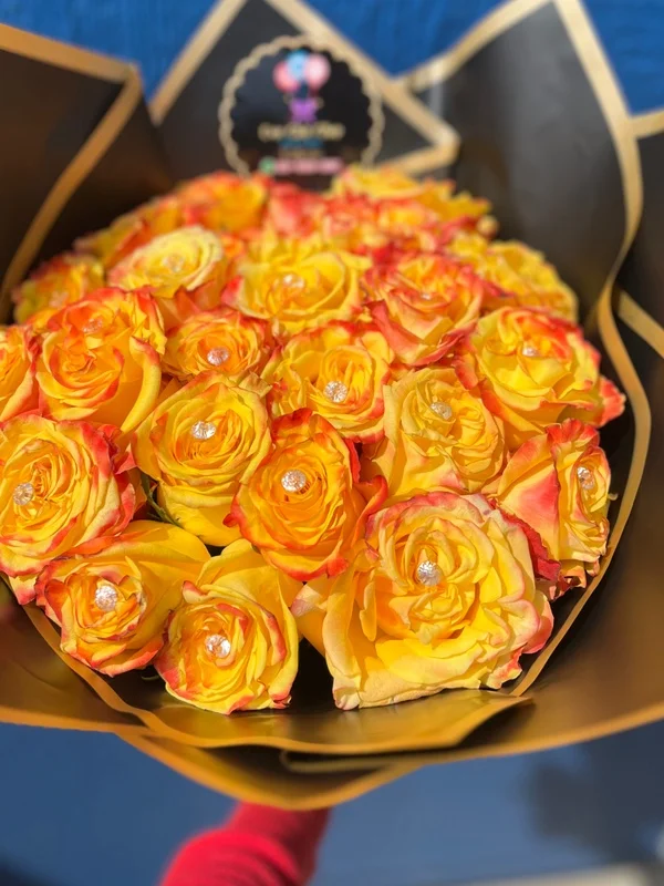 24 Sunset Roses